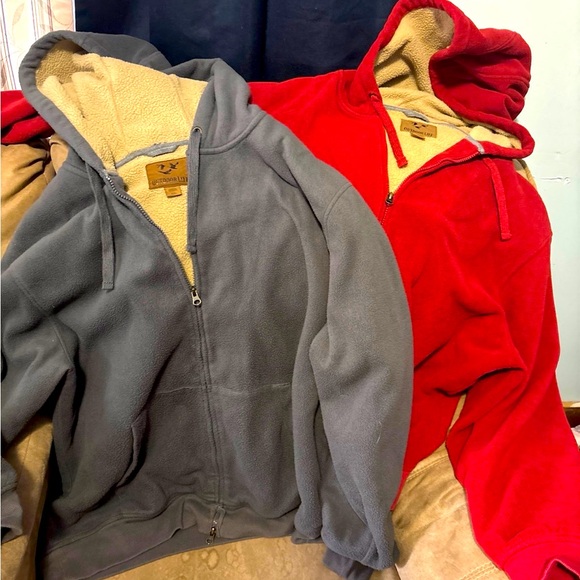 2 Outdoor Life zip up Hoodies / Hooded sweatshirts both size XL - Picture 1 of 3